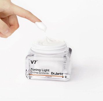 Зволожуючий крем з вітамінами Dr. Jart+ V7 Toning Light Cream, 50 мл