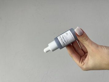 Зволожувальна ампула SKIN1004 Madagascar Centella Hyalu-Teca Plumping Ampoule, 30 мл